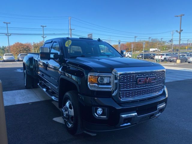 2018 GMC Sierra 3500HD Denali 3