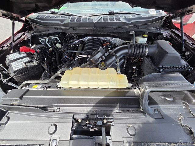 Used 2022 Red Ford King Ranch image 31