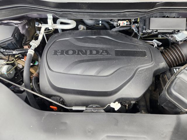2022 Honda Pilot Special Edition Gray at DeMontrond Automotive Group