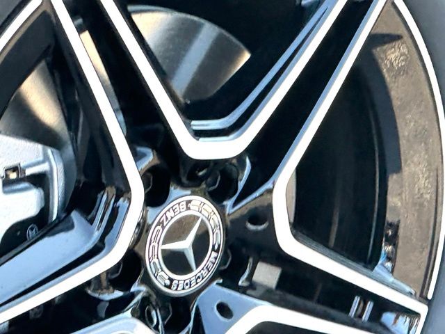 New 2026 Black Mercedes-Benz GLA 250 image 8