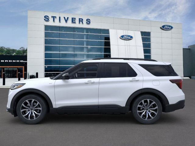 2025 Ford Explorer ST-Line 4