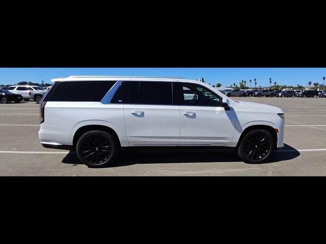 2022 Cadillac Escalade ESV 4WD Premium Luxury