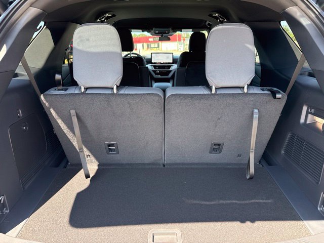 New 2027 Gray Ford Active image 18