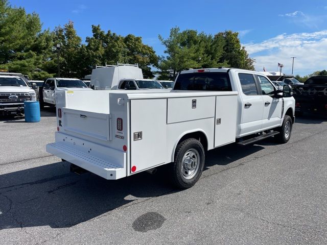2026 Ford Super Duty F-350 SRW XL