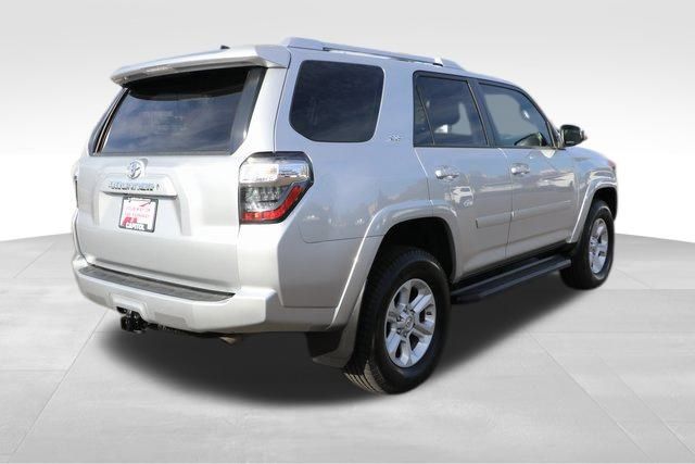 2018 Toyota 4Runner SR5 19