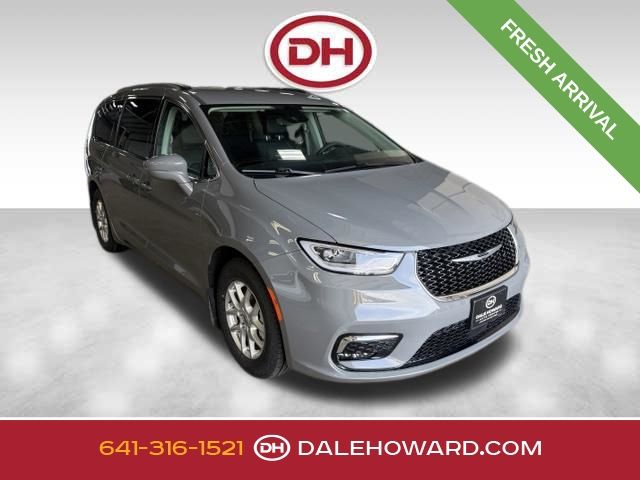 Ceramic Gray Clearcoat 2022 Chrysler Pacifica Minivan Front-Wheel Drive 9-Speed Automatic