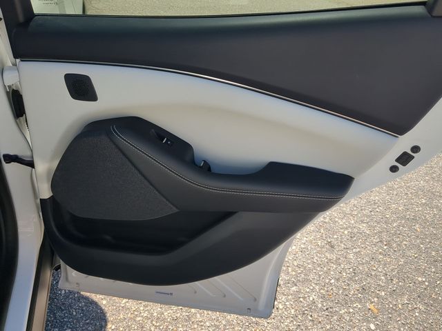 Used 2023 White Ford Premium image 44