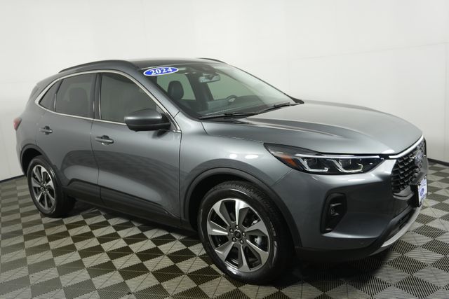 2024 Ford Escape Hybrid Platinum AWD