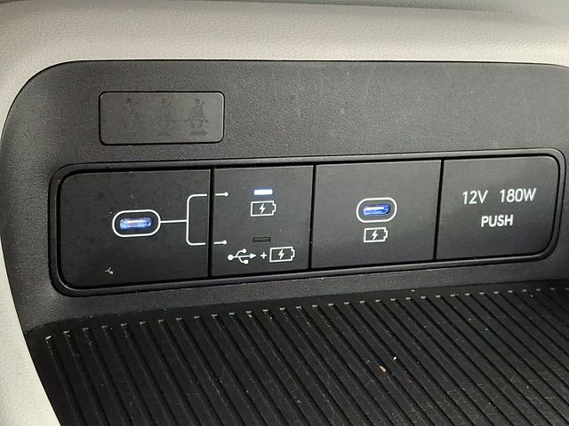 Used 2025 Hyundai Kona SUV