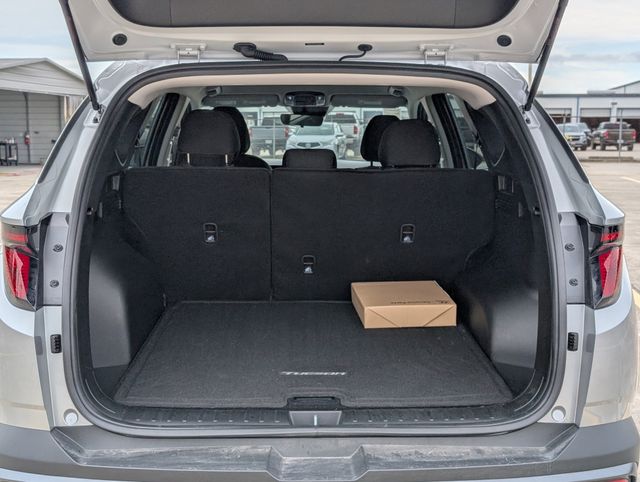 New 2026 Silver Hyundai SE image 26