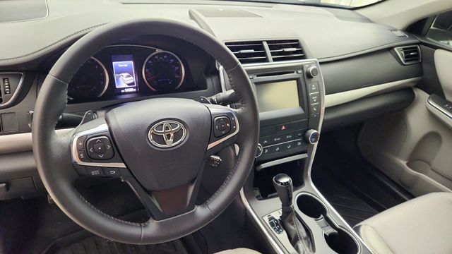 2017 Toyota Camry SE Silver at Emmons Autoplex
