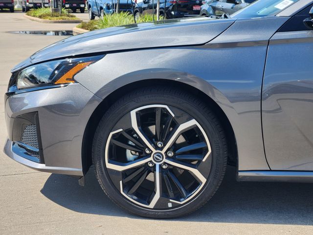 2026 Nissan Altima 2.5 SR Gray at Cook Ford