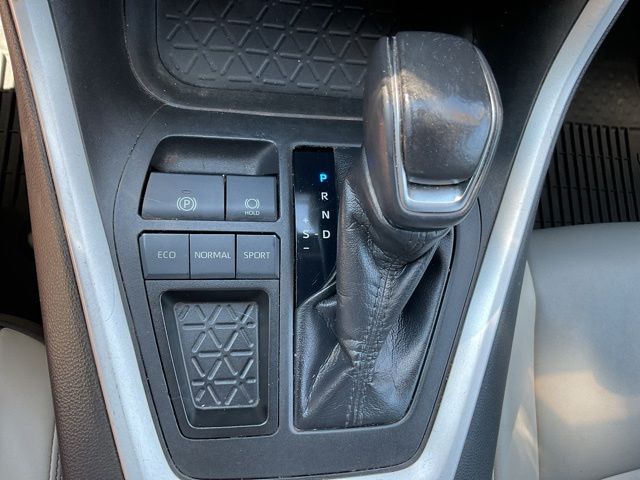 Used 2021 Toyota RAV4 SUV