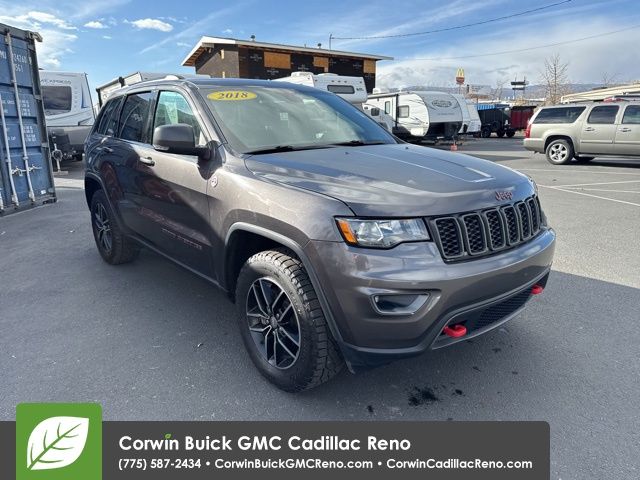 2018 Jeep Grand Cherokee Trailhawk 30