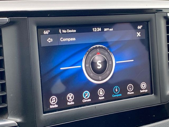 2018 Chrysler Pacifica Touring Plus 14