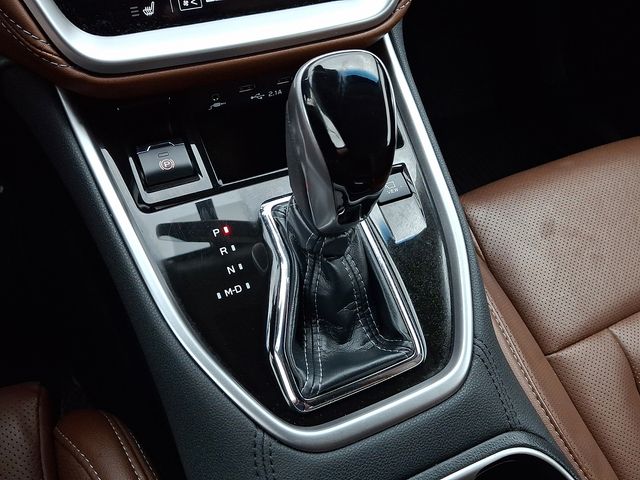 2022 Subaru Outback Touring XT White at Subaru and VW of Moon Township