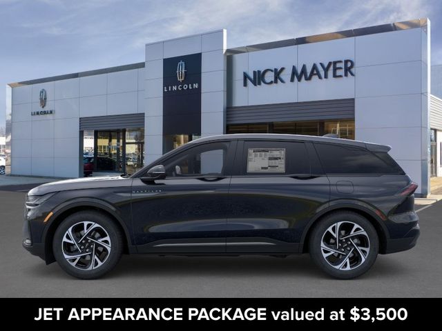 View vehicle photo 3