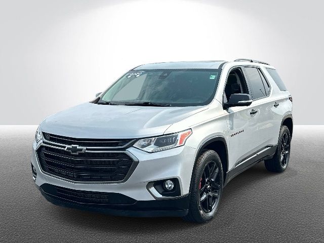 Silver Ice Metallic 2020 Chevrolet Traverse SUV / Crossover Four-Wheel Drive 9-Speed Automatic