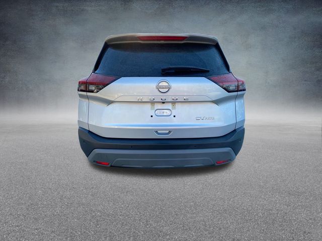 2022 Nissan Rogue SV 5