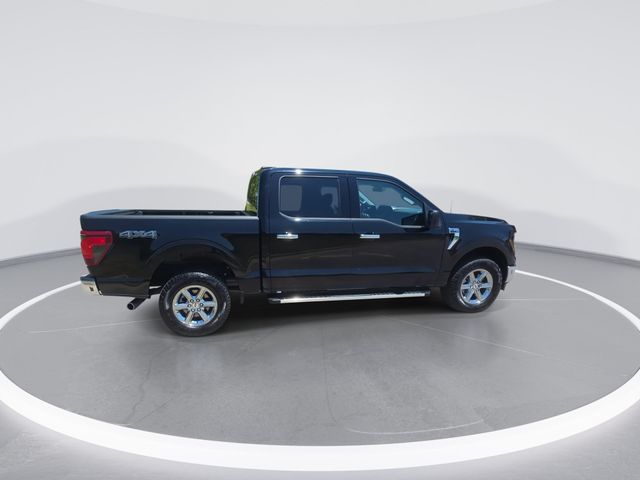 Used 2025 Agate Black Metallic Ford XLT image 9