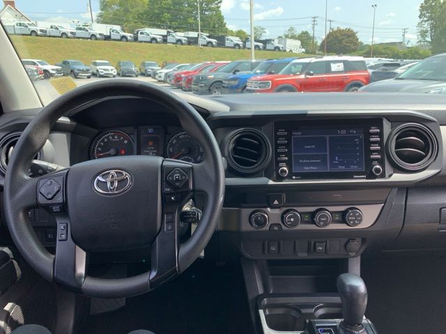 2022 Toyota Tacoma SR 14