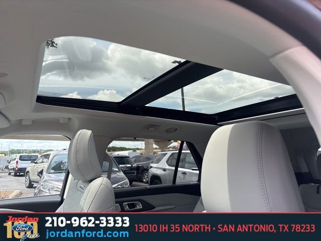 Used Car 2025 Ford Explorer  Platinum For Sale Under $60,000 In San Antonio, Texas