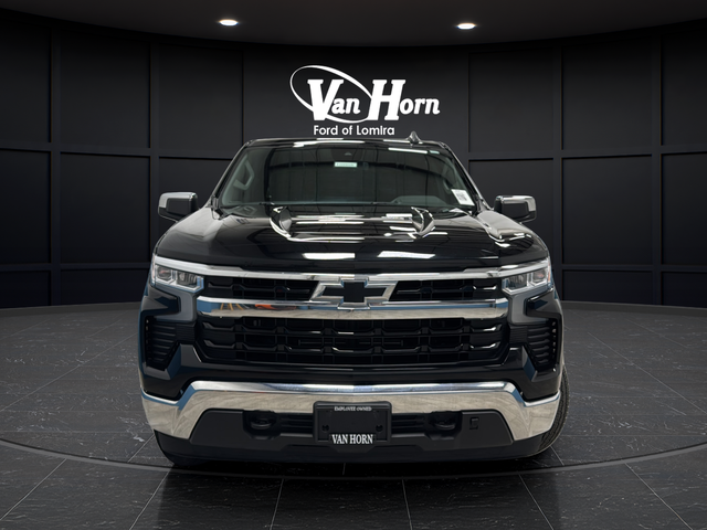 Used 2023 Black Chevrolet LT image 2