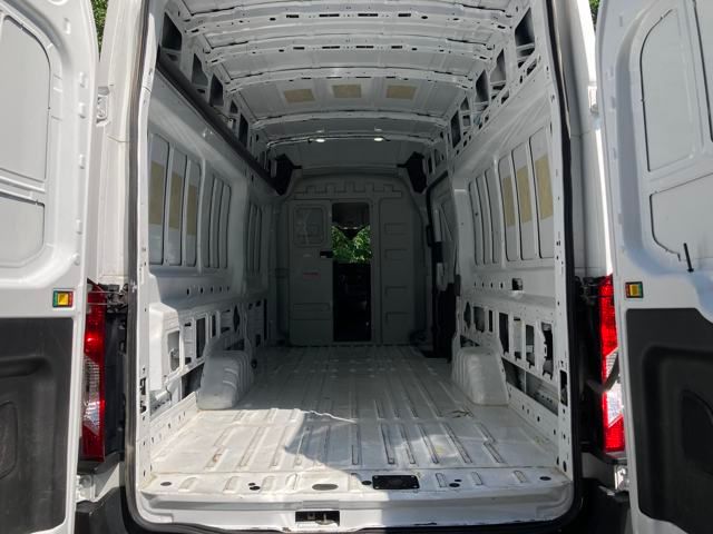 2023 Ford Transit 250