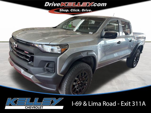 Sterling Gray Metallic 2023 Chevrolet Colorado Trail Boss Crew Cab 4WD Pickup Truck Four-Wheel Drive 8-Speed Automatic