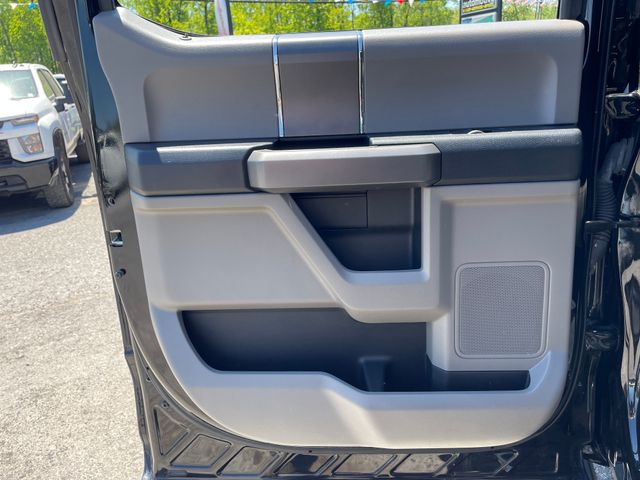 2019 Ford F-150 XLT - Black Metallic exterior view 11