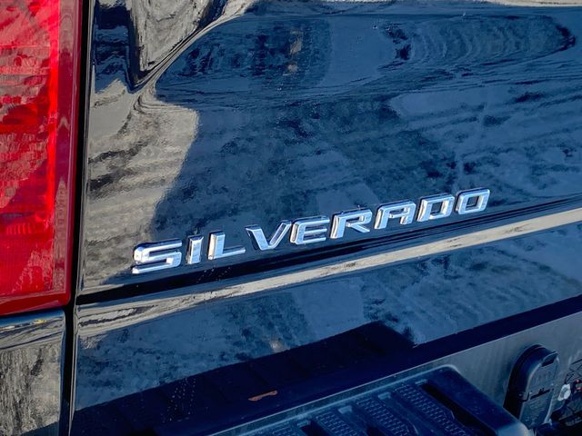 2023 Chevrolet Silverado 1500 LT 31