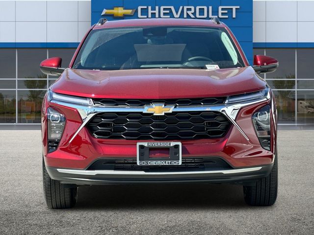 2025 Chevrolet Trax LT 3