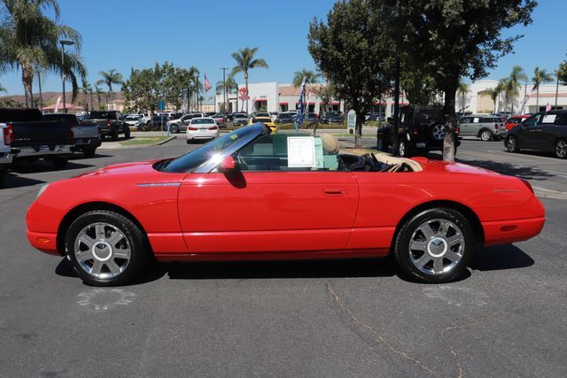 2005 Ford Thunderbird Deluxe 8