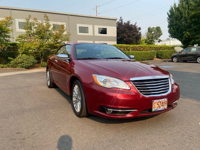 Deep Cherry Red Crystal Pearlcoat 2012 Chrysler 200 Convertible Front-Wheel Drive 6-Speed Automatic