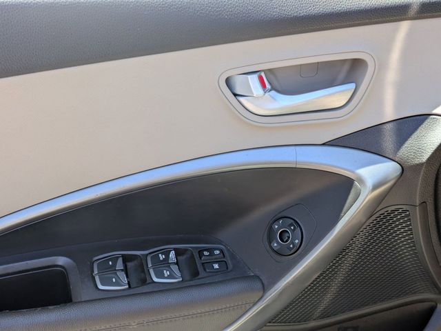 Used 2017 Hyundai Santa Fe SE 4D Sport Utility
