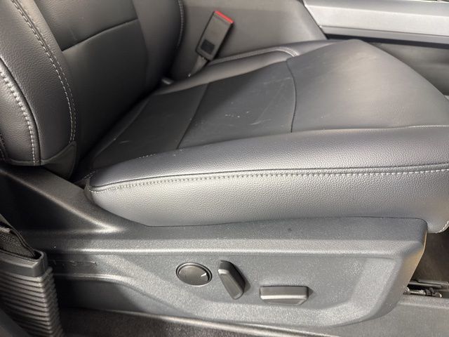 2025 Carbonized Gray Metallic Ford F-150 XLT 4X4 Truck