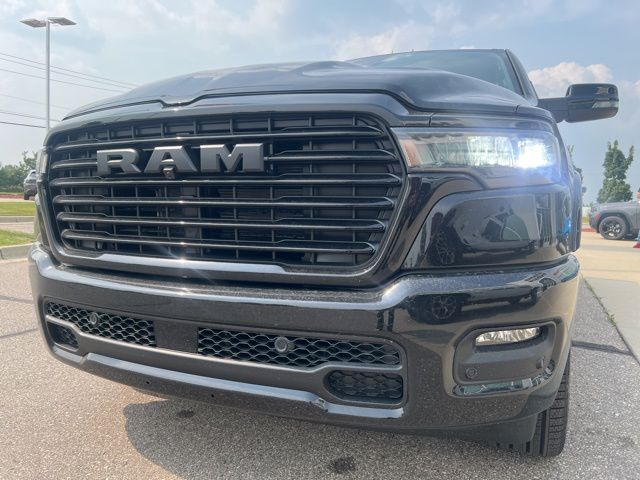 2026 Ram 1500 Laramie - Diamond Black Crystal Pearlcoat exterior view 14