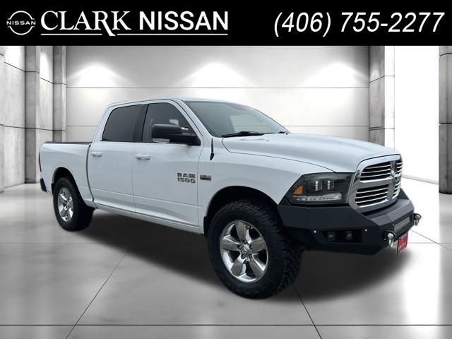 Bright White Clearcoat 2019 RAM 1500 Classic Big Horn Crew Cab 4WD Pickup Truck Four-Wheel Drive 8-Speed Automatic