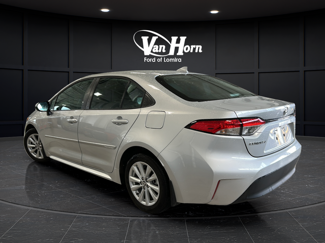 Used 2025 Classic Silver Metallic Toyota LE image 5