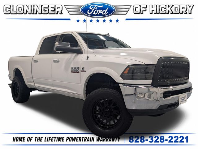 Bright White Clearcoat 2018 RAM 2500 Pickup Truck Four-Wheel Drive 6-Speed Automatic