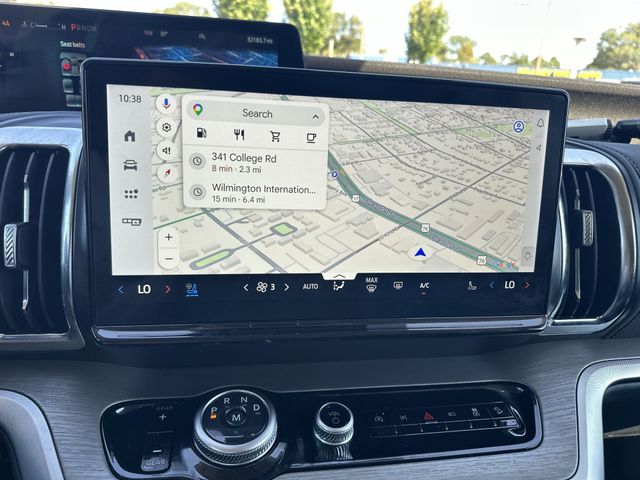 Used 2025 White Ford Platinum image 19