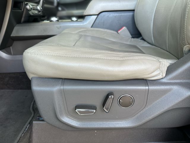 Used 2018 Gold Ford XLT image 13