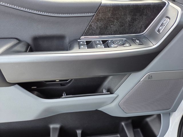 New 2026 Ford Super Duty F-350 Crew Cab 8' Box XLT