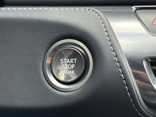 Used 2021 Silver Lexus 500 image 28