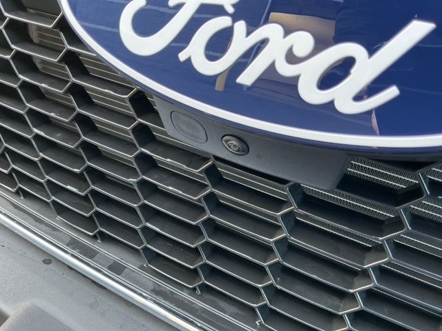 New 2026 Oxford White Ford Base image 10