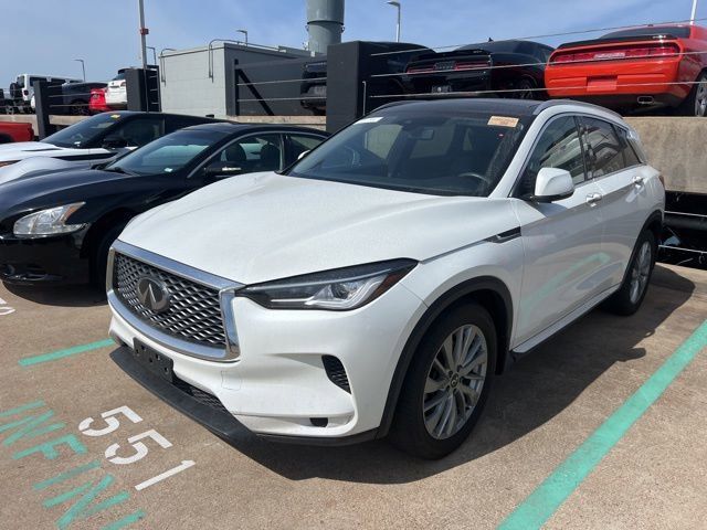2023 INFINITI QX50 LUXE