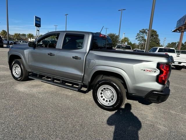 2024 Chevrolet Colorado Work Truck 3