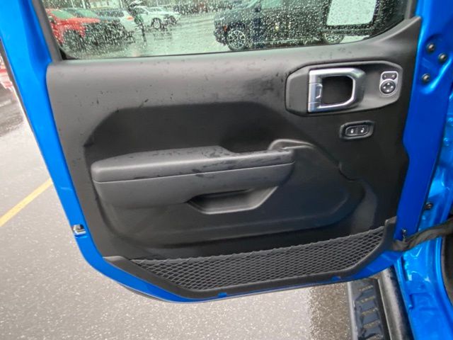 used 2025 Jeep Wrangler car, priced at $37,732