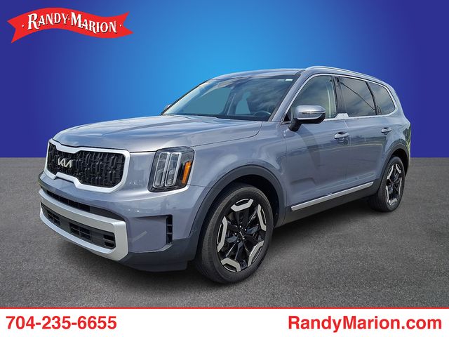 Silver 2023 Kia Telluride SUV / Crossover All-Wheel Drive 8-Speed Automatic