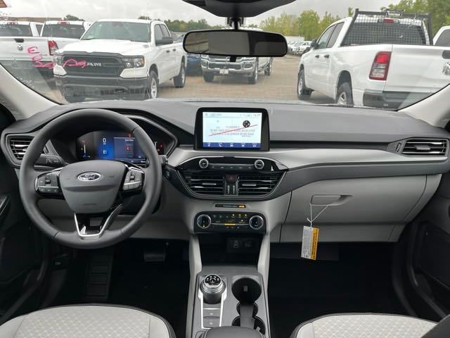 2024 Ford Escape Active 22